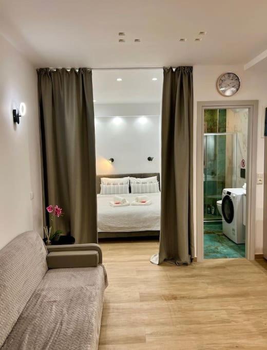Smart Modern Apartment B Athens Ngoại thất bức ảnh